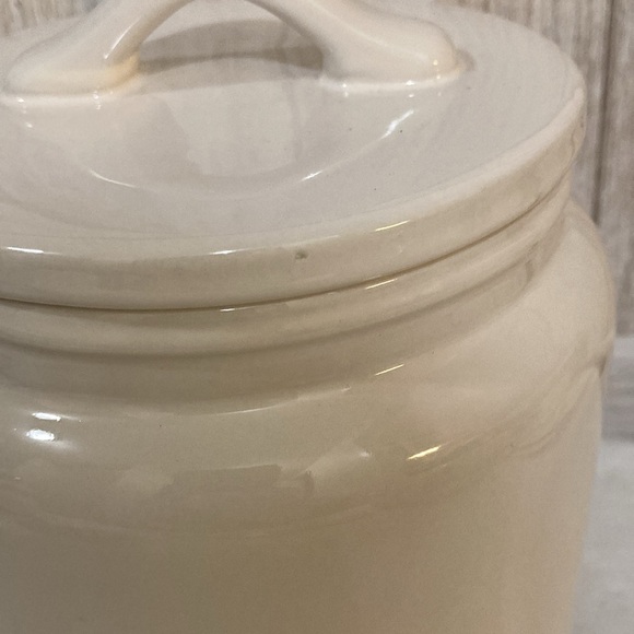 Rae Dunn Peppermint Canister - Picture 6 of 6